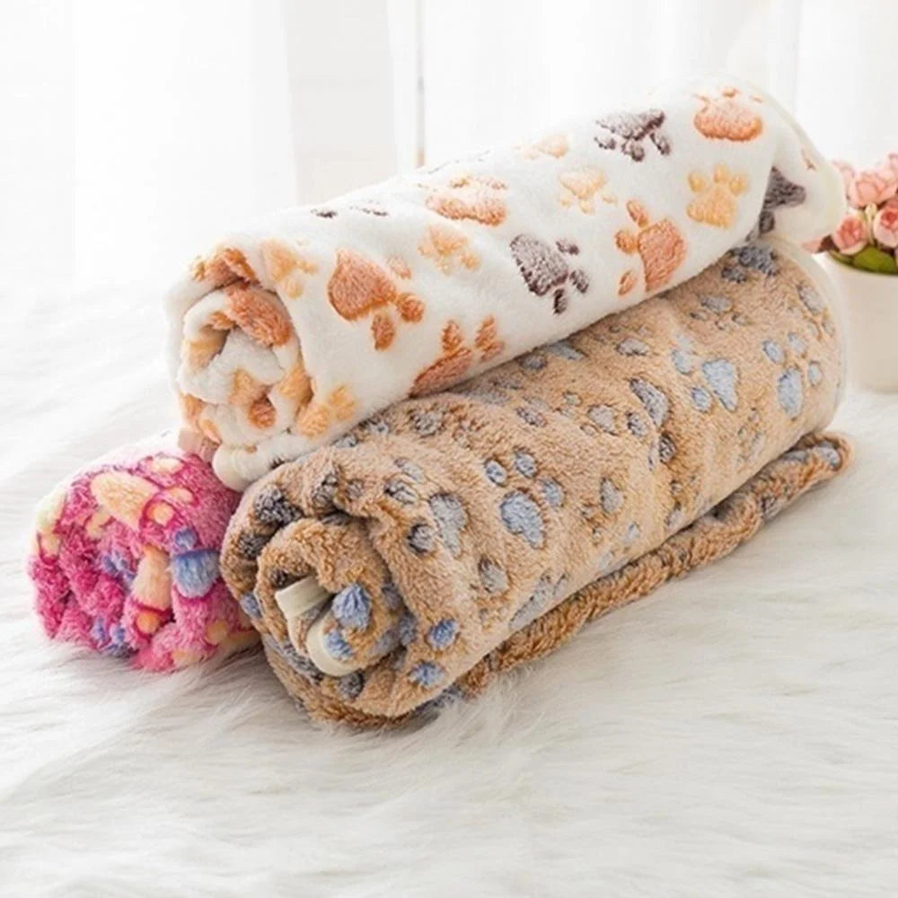 Cute Cartoon Pattern Pet Blanket - Soft, Fluffy, and High-Quality Warm Mat for Cats and Dogs